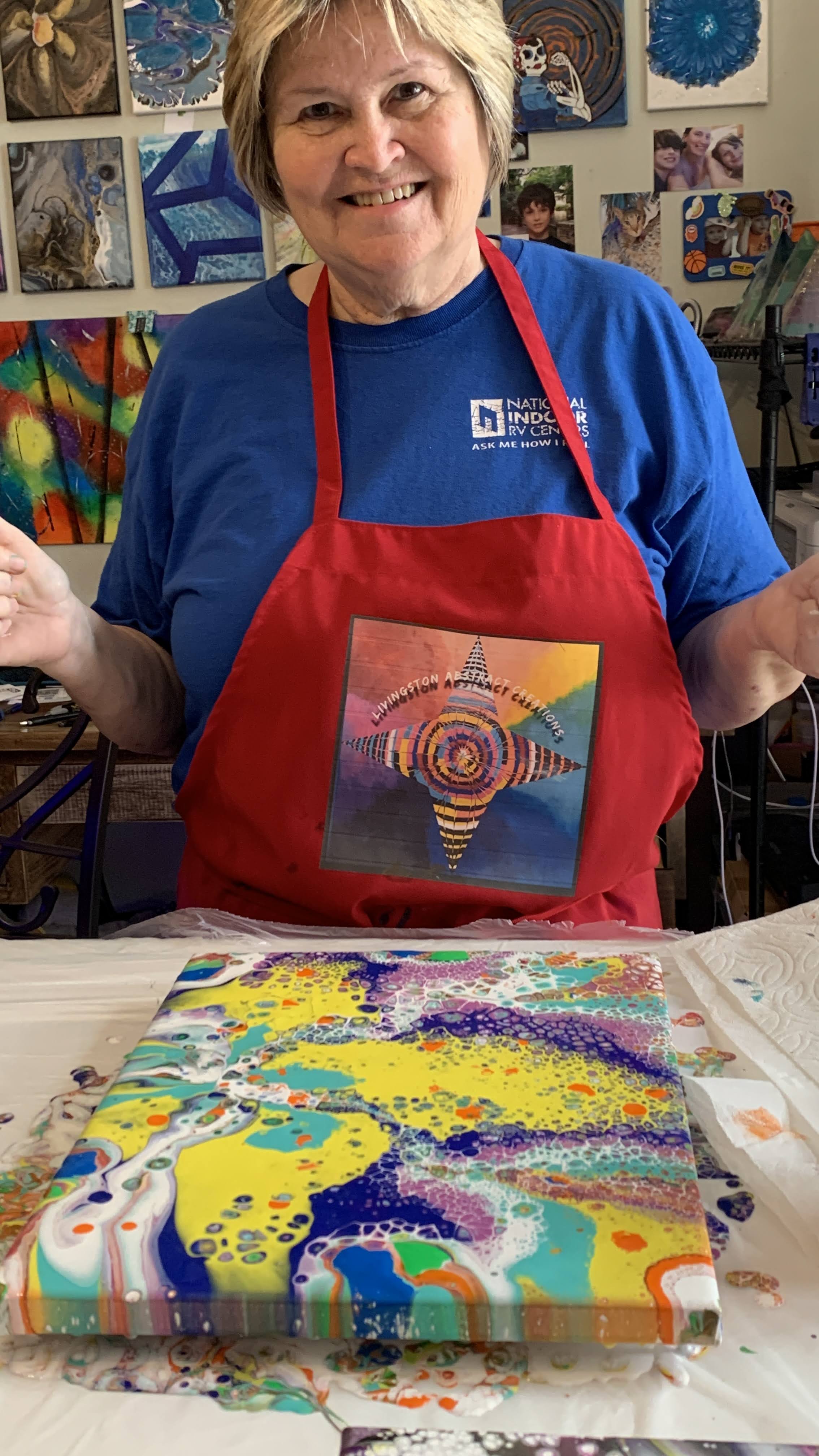 Paint Pouring Class gallery photo 18
